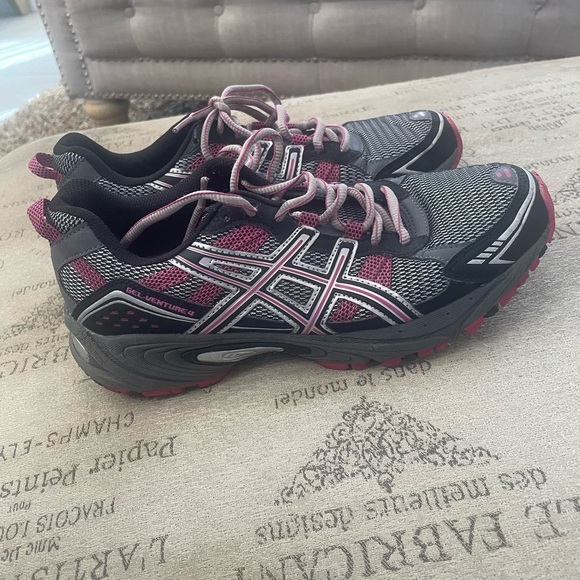 ASICS Women's Running Shoes - Black and Pink - Picture 1 of 5